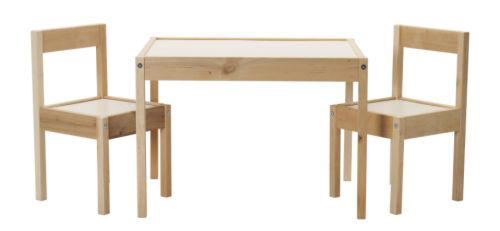 latt-children-s-table-and-chairs-white__71395_PE186815_S4.JPG