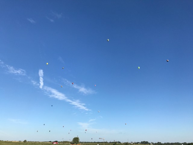 BalloonsInTheSky